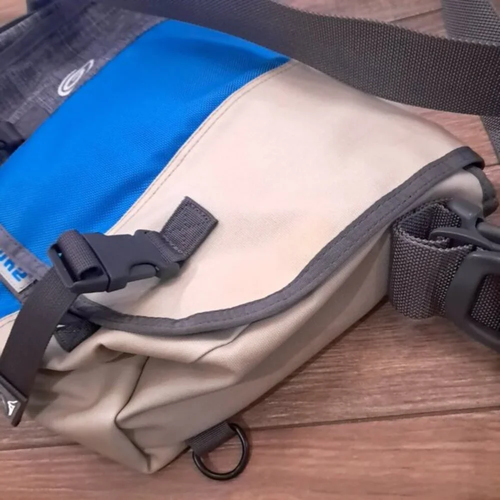 Timbuk2 Freestyle Plus Messenger Shoulder Bag Blue Gray cream grey crossbody‎